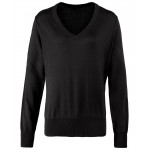 Women's v-neck knitted sweater Knitwear