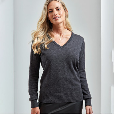 Women's v-neck knitted sweater Knitwear